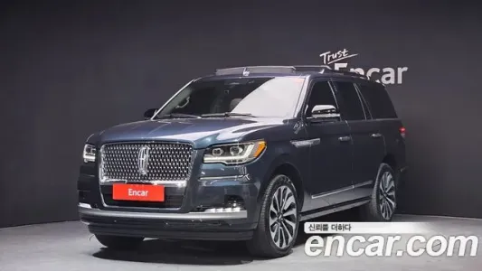 Lincoln Navigator, 2022