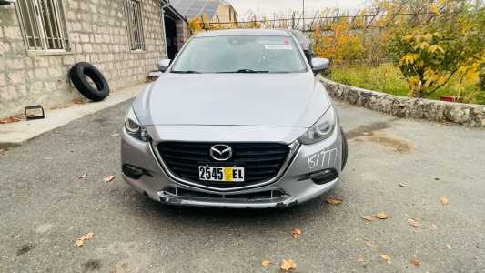 Mazda 3, Бензин, 2017