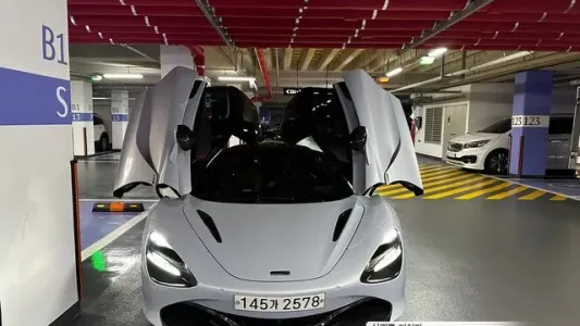 Mclaren 720S, 2018