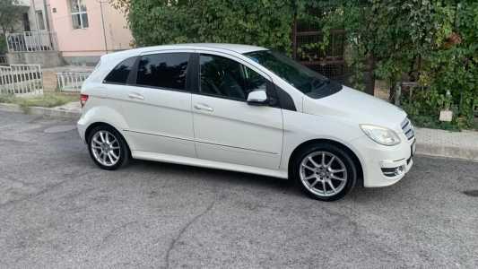 Mercedes-Benz B-Class, Бензин, 2009