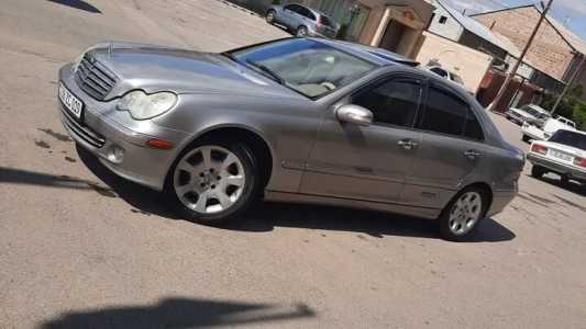 Mercedes-Benz C-Class, Бензин, 2005