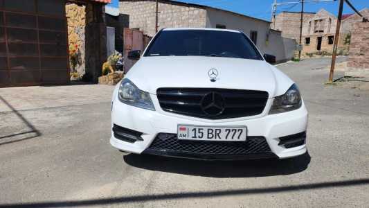 Mercedes-Benz C-Class, Бензин, 2013