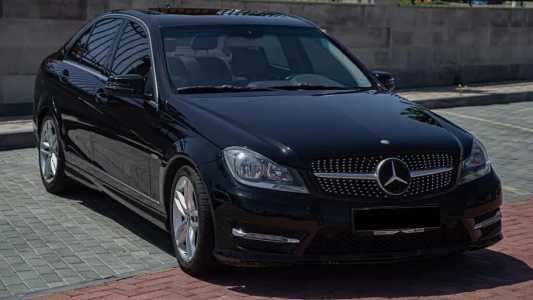 Mercedes-Benz C-Class, Бензин, 2013