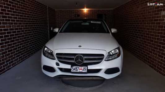 Mercedes-Benz C-Class, Бензин, 2017