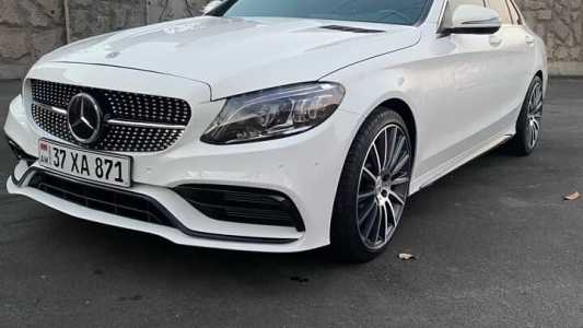 Mercedes-Benz C-Class, Бензин, 2018