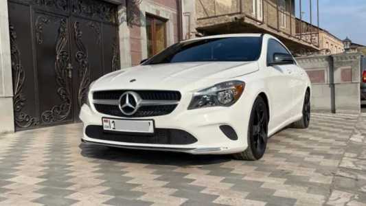 Mercedes-Benz CLA-Class, Бензин, 2018