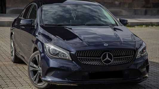 Mercedes-Benz CLA-Class, Бензин, 2019