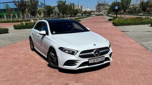 Mercedes-Benz A-Class, Бензин, 2020