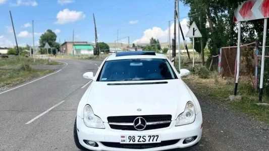 Mercedes-Benz CLS-Class, Бензин, 2005