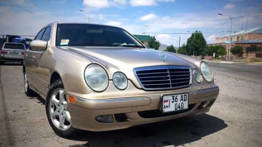 Mercedes-Benz E-Class, Бензин, 2001