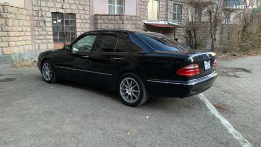 Mercedes-Benz E-Class, Бензин, 2001