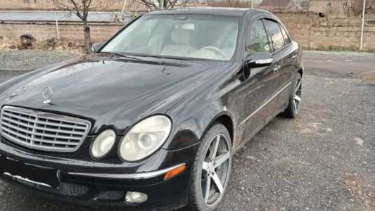 Mercedes-Benz E-Class, Бензин, 2003