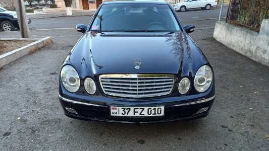 Mercedes-Benz E-Class, Бензин, 2003