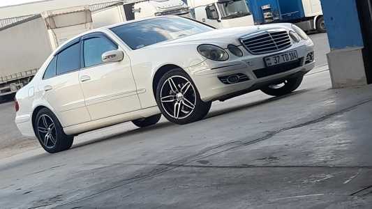 Mercedes-Benz E-Class, Бензин, 2004