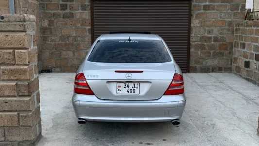 Mercedes-Benz E-Class, Бензин, 2005