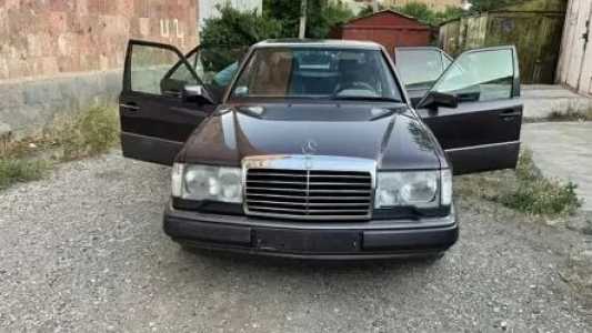 Mercedes-Benz W124, Бензин, 1991