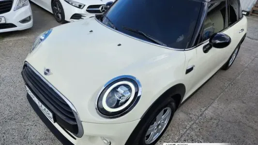 Mini Cooper, 2019