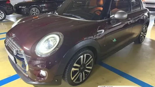 Mini Cooper, 2019