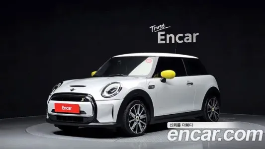 Mini Cooper Electric, 2022