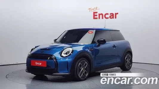 Mini Cooper Electric, 2022