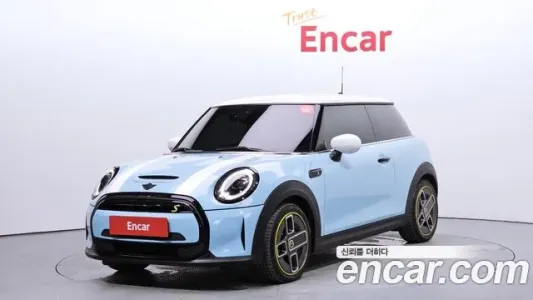 Mini Cooper Electric, 2022