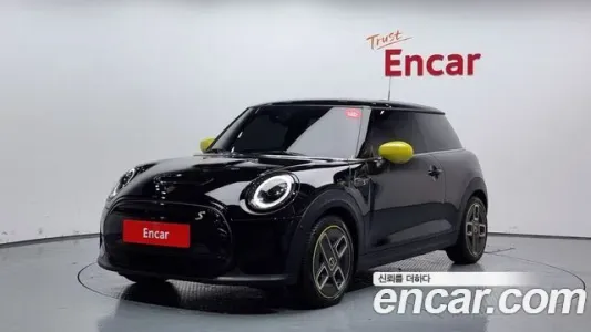 Mini Cooper Electric, 2022