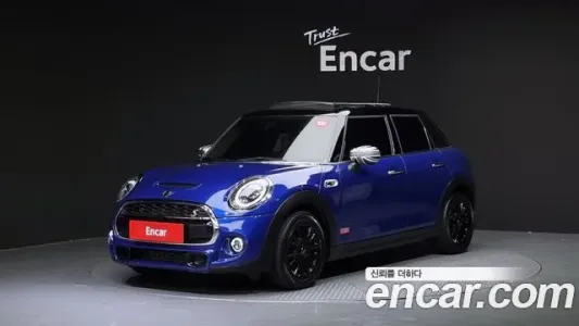 Mini Cooper S, 2020