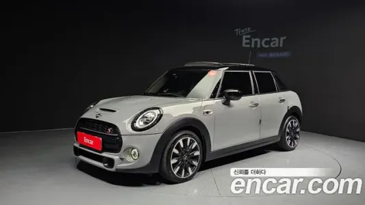 Mini Cooper S, 2020