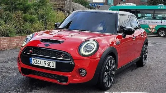 Mini Cooper S, 2021