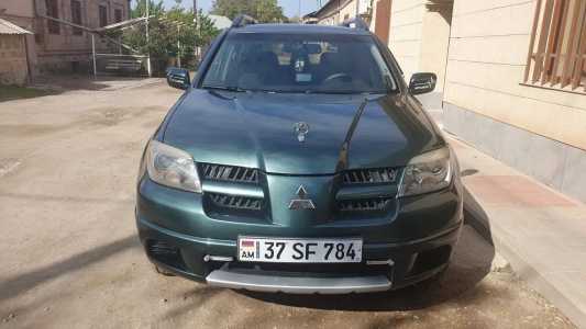 Mitsubishi Outlander, Бензин, 2005