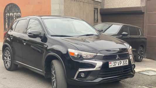 Mitsubishi Outlander Sport, Бензин, 2018