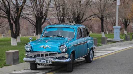 Moskvich (Москвич) 402, Бензин, 1957