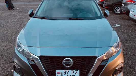 Nissan Altima, Бензин, 2019