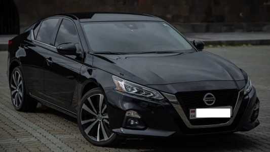 Nissan Altima, Бензин, 2023