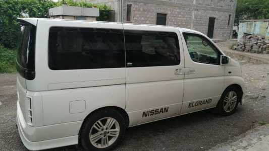 Nissan Elgrand, Бензин, 2004