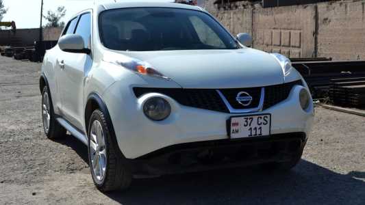 Nissan Juke, Бензин, 2010