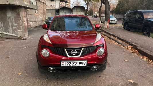 Nissan Juke, Бензин, 2011