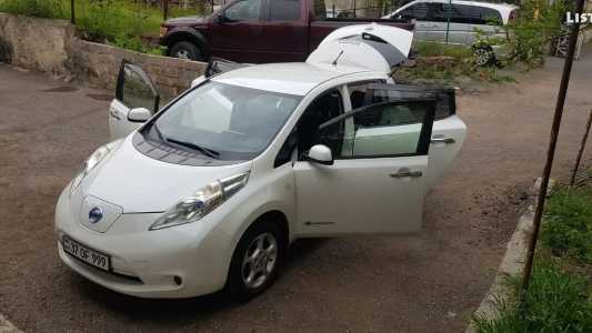 Nissan Leaf, Электро, 2015