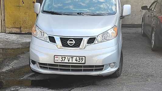 Nissan NV200, Бензин, 2019