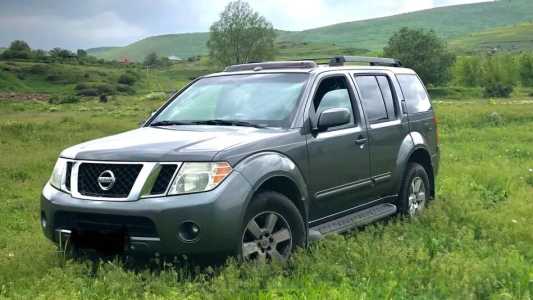 Nissan Pathfinder, Бензин, 2008