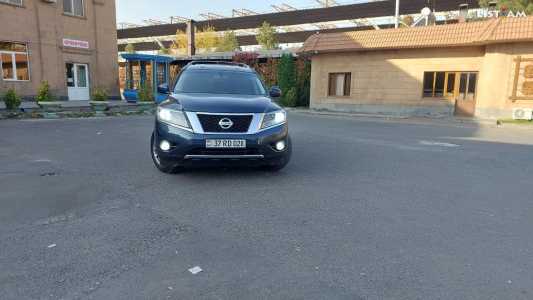 Nissan Pathfinder, Бензин, 2013