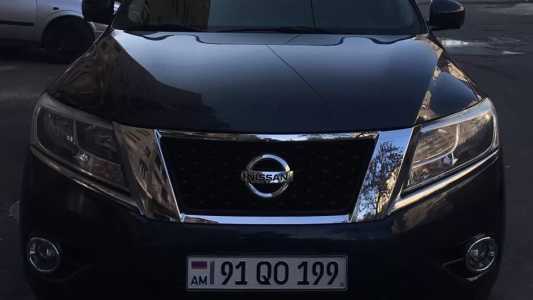 Nissan Pathfinder, Бензин, 2016