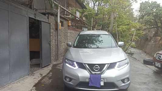 Nissan Rogue, Бензин, 2016