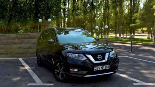 Nissan Rogue, Бензин, 2017