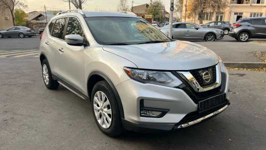 Nissan Rogue, Бензин, 2017