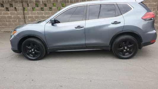 Nissan Rogue, Бензин, 2017