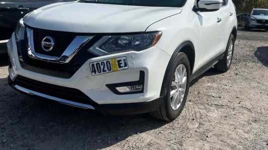 Nissan Rogue, Бензин, 2017