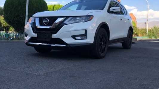 Nissan Rogue, Бензин, 2017