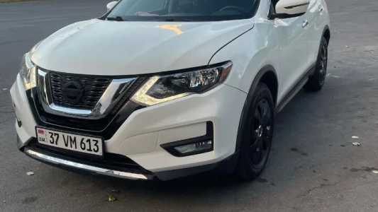 Nissan Rogue, Бензин, 2017