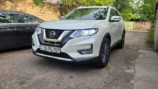 Nissan Rogue, Бензин, 2017